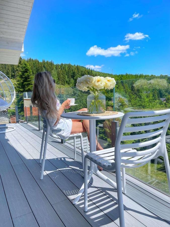 Be Be Chalet - Premium Jacuzi & Private Pool Bukovel Exteriör bild