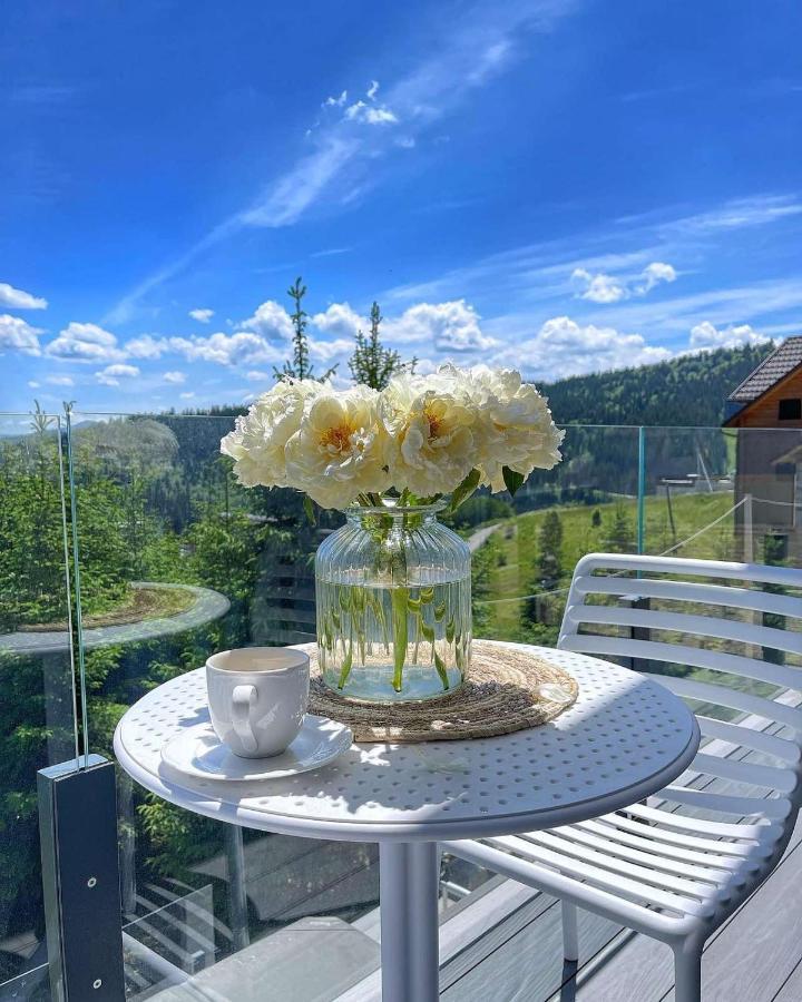 Be Be Chalet - Premium Jacuzi & Private Pool Bukovel Exteriör bild